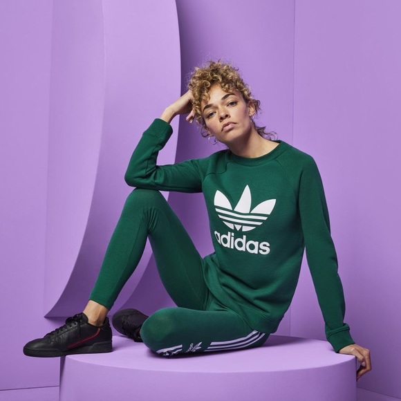 SWEATSHIRT ADIDAS TREFOIL CREWNECK in Collegiate Green Small - Picture 8 of 12